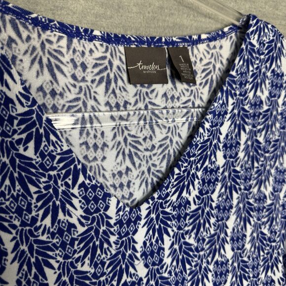 Chico's Travelers Tunic Top Size 1 M(8) Shirt Blue White Pineapple Printed Beach - Picture 2 of 8
